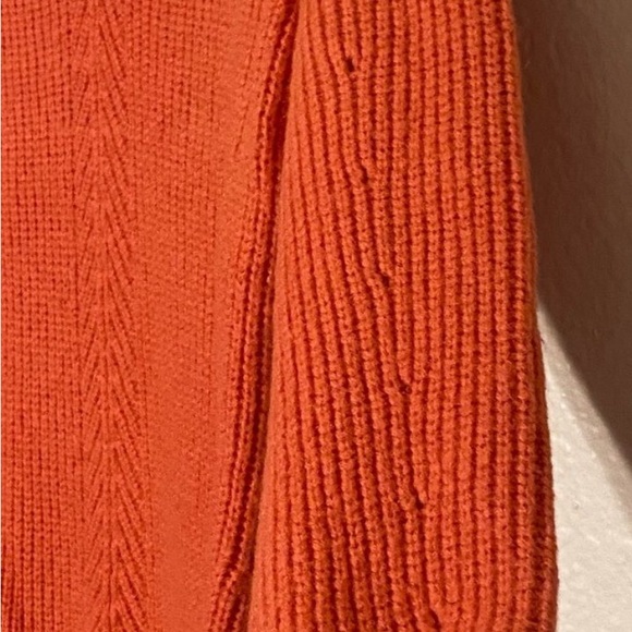 Beautiful Ann Taylor sweater dress, size S, gently worn. (*Belt not included!) - Picture 10 of 11